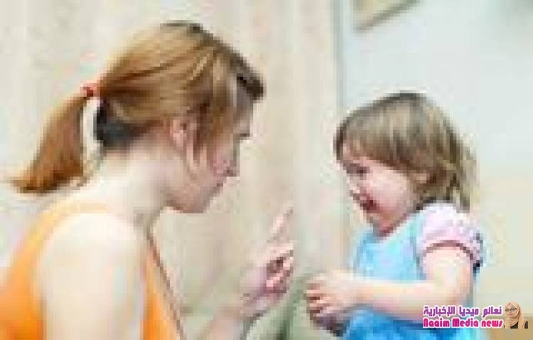 تجنبي هذه الأشياء أثناء تربية طفلك