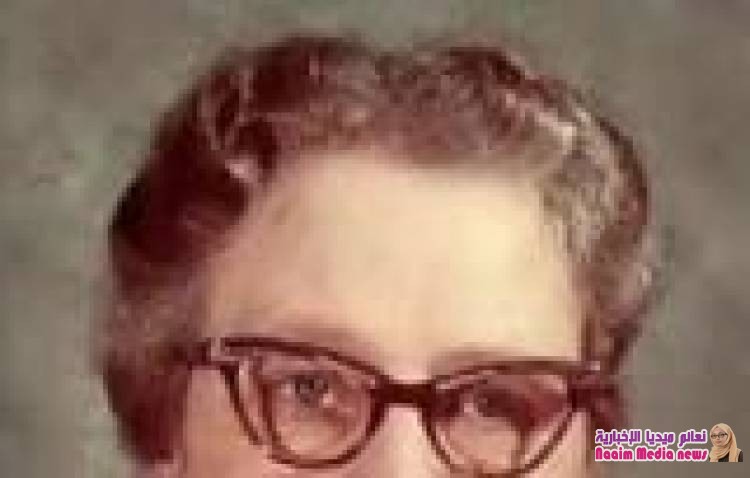 احتفظت بجثة أمها في المنزل لسبب غريب.. 