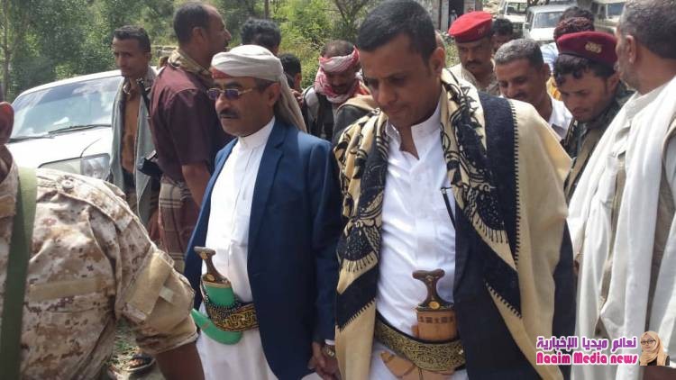 جامل يقدم واجب العزاء لآل النعمان بجبل حبشي بتكليف رائاسي
