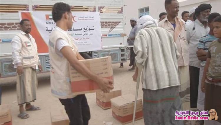 الهلال الإماراتي يواصل إغاثة أهالي الحديدة و27 ألف مستفيد