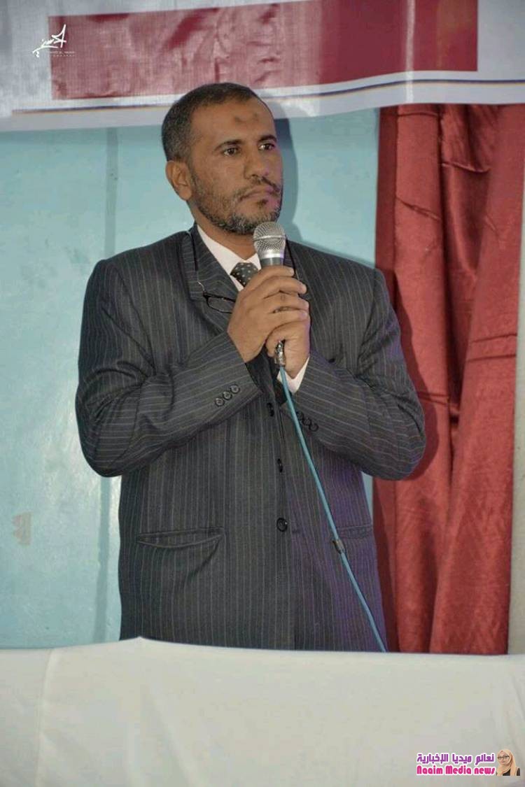 تعز :جامعة الحكمة تحتفل بتخرج دفعة من كلية طب الاسنان والدكتور الكليبي يوجه دعوة هامة للخريجيين