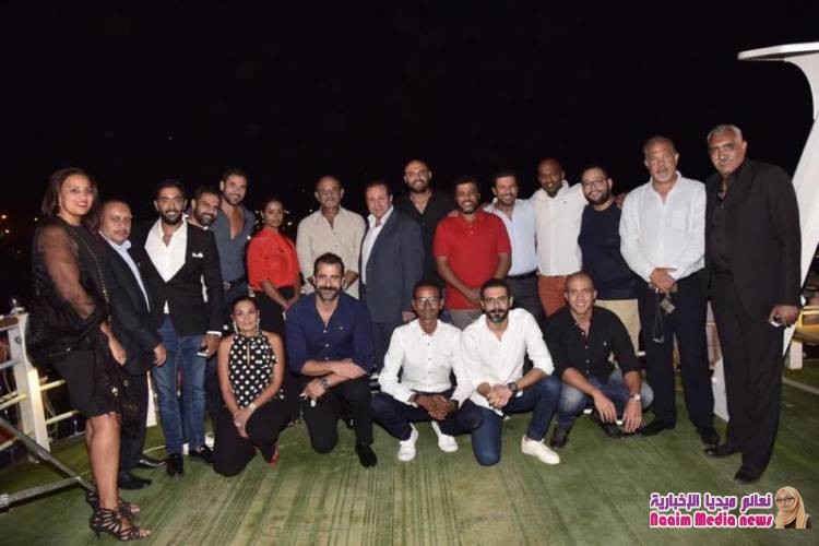 بالتفاصيل: هل تعرض أحمد عز لإصابة تمنعه من التمثيل؟