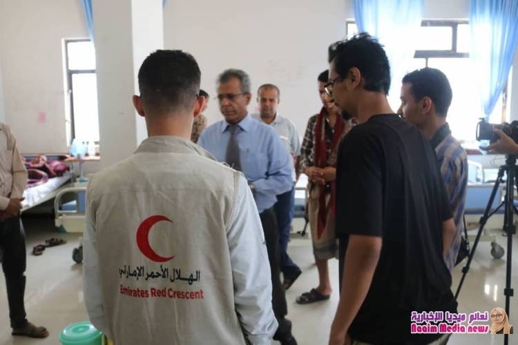 رئيس هيئة مستشفى الثورة العام بتعز يشيد بدور الهلال الأحمر الإماراتي