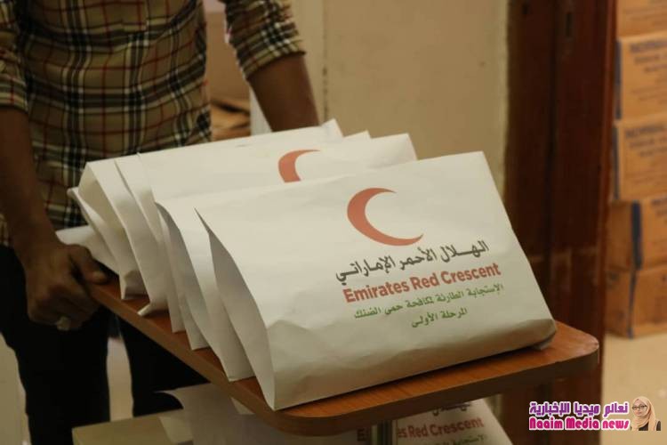 رئيس هيئة مستشفى الثورة العام بتعز يشيد بدور الهلال الأحمر الإماراتي