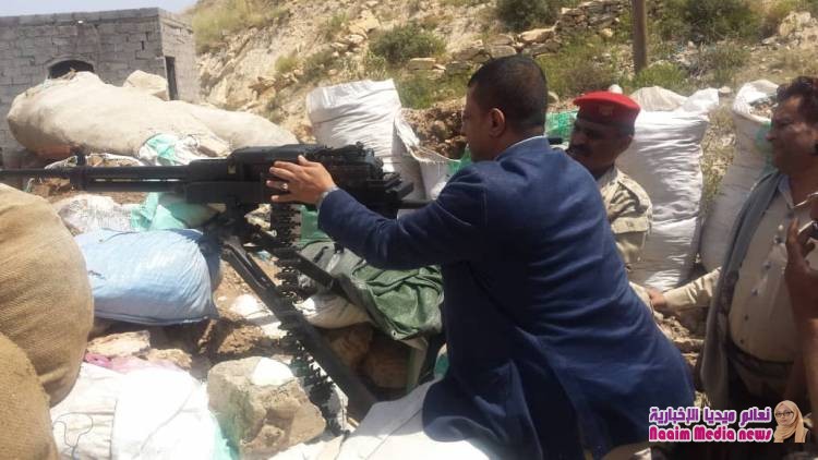 شاهد زياره عارف جامل للخطوط الاماميه لمواقع الدفاع