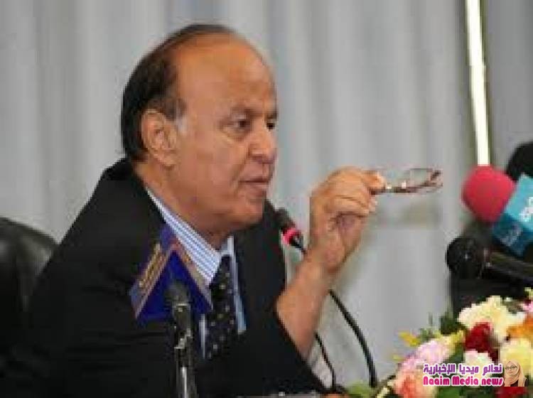 الرئيس هادي يوجه رسائل حاسمة خلال لقاءه الفريق الأحمر ورئيس الوزراء