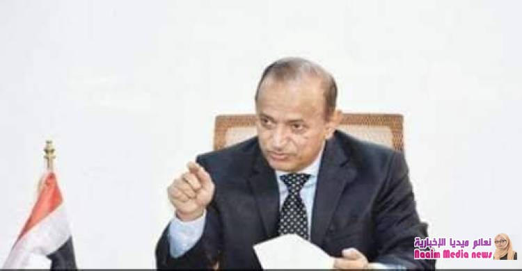 محافظ تعز يوجه بسرعة تسيير قافلة اغاثية الى المهرة ويخصص مبلغ 20 مليون ريال مساهمة من السلطة المحلية .