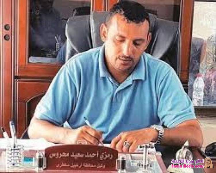 بسبب نقص المعلمين ..محافظ سقطرى يوجه بالاستعانة بمنتسبي الجيش والأمن الجامعيين