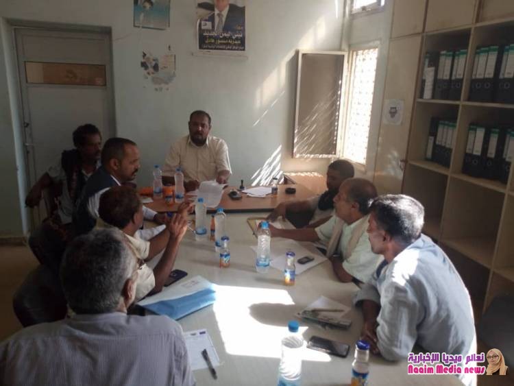 مناقشة برامج التمكين التي خصصها مشروع تحسين سبل العيش لميفعة شبوة 