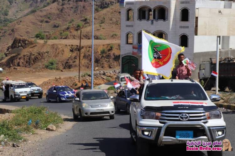 شاهد بالصور قافله من شباب تعز للواء ٣٥