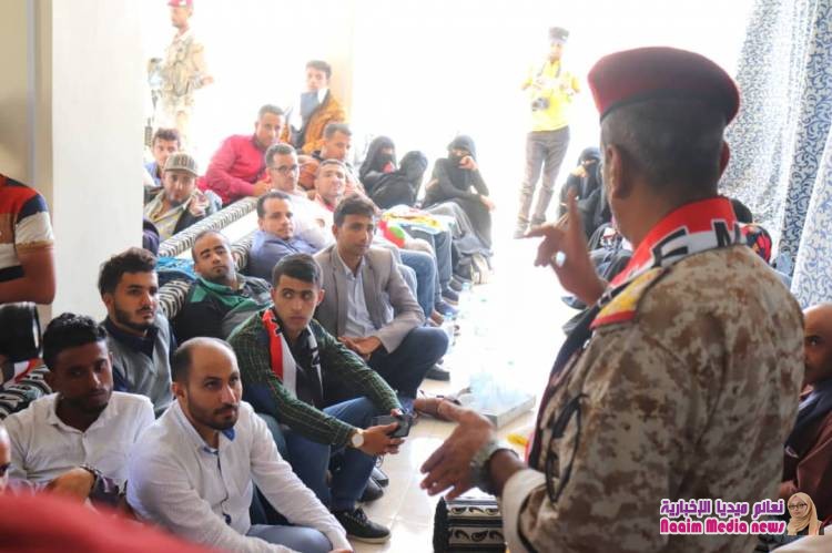 شاهد بالصور قافله من شباب تعز للواء ٣٥