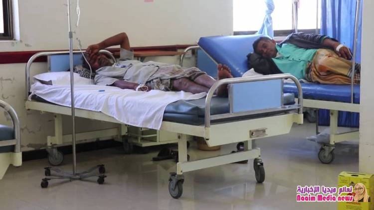 نائب وزير الصحة العامة والسكان يزور قسم الضنك في مستشفى الثورة بتعز الممول من دولة الإمارات الشقيقة