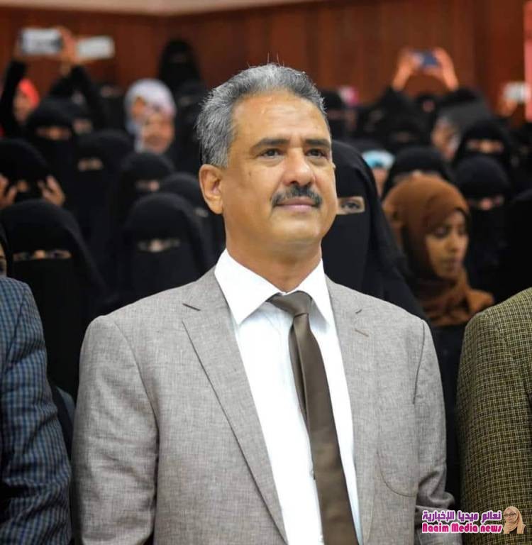 نجاة رئيس جامعة تعز من محاولة اغتيال وتعليق الدراسة