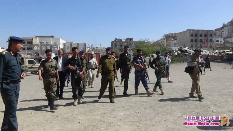 مدير عام شرطة تعز يطلع على عملية التدريب في المركز التدريبي وادارة البحث الجنائي 