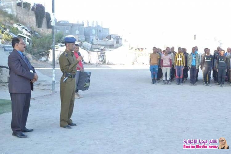 ضمن أنشطتها وبرامجها التوعوية إدارة التوجيه المعنوي والعلاقات العامة بشرطة تعز تقيم محاضرة للأفراد المستجدين ...