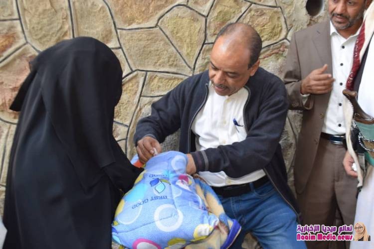 عون يدشن الحملة الثانية لتحصين ضد شلل الاطفال في المناطق المحررة بتعز