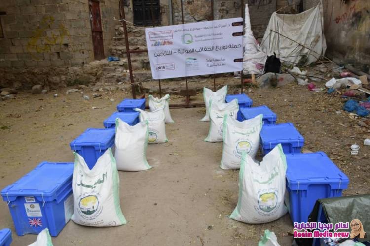 بمناسبة اليوم العالمي للتطوع اللجنة التحضيرية لبرنامج #متطوعون_لأجل_السلام تزور نازحي الحديدة في مدينة تعز