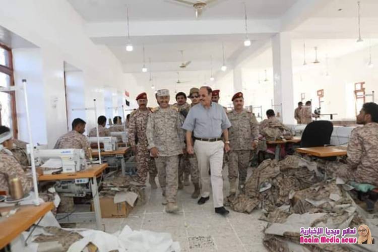 جهود معمل الملابس والمهمات العسكريه ...