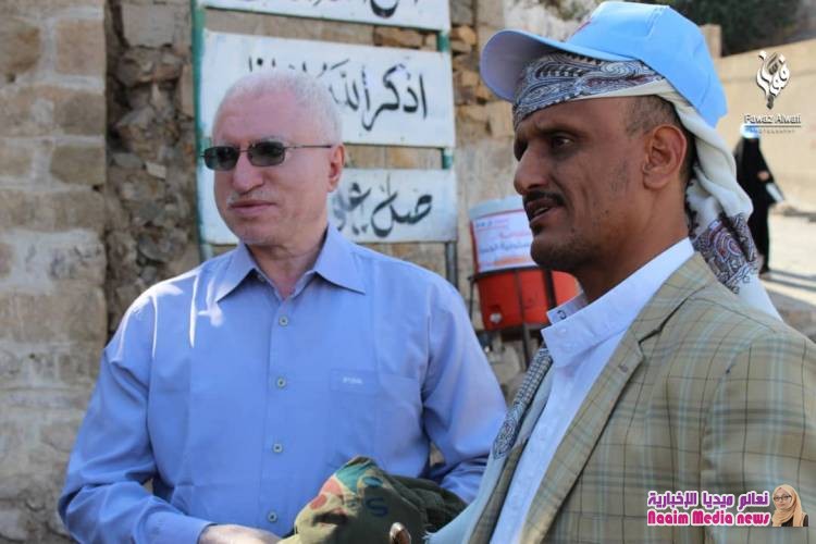 شاهد بالصور تدشين حملة نظافة في الاشرفية والمظفر 