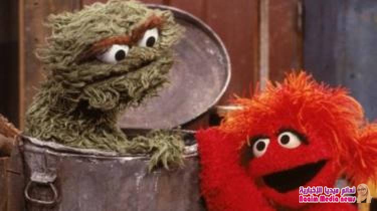 ما السر وراء أول دمية بلا مأوى في "شارع سمسم"؟