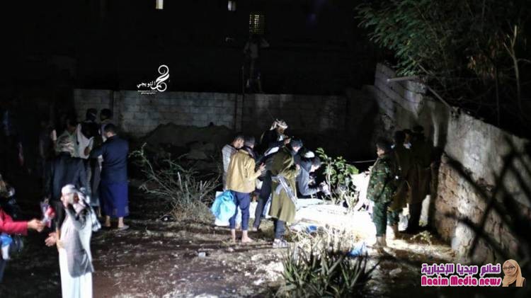 الأجهزة الأمنية في تعز تعثر على مقبرة سرية جماعية 