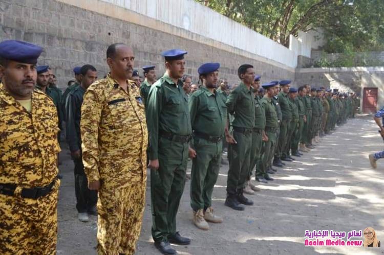 لليوم الثاني على التوالي اللجنة الوزارية تقوم بعدد من الزيارات للوحدات والإدارات والمصالح  الأمنية ..