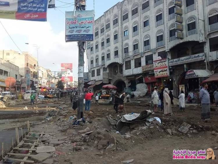  إزالة الاكشاك والبسطات من منطقة جولة المركزي تقاطع التحرير الاعلى مع الاسفل