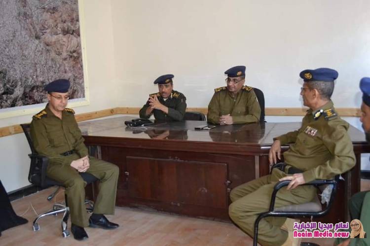 مدير عام شرطه محافظه تعز يفتتح الدوره التأهيلية الأولي لإدارة القياده والسيطرة