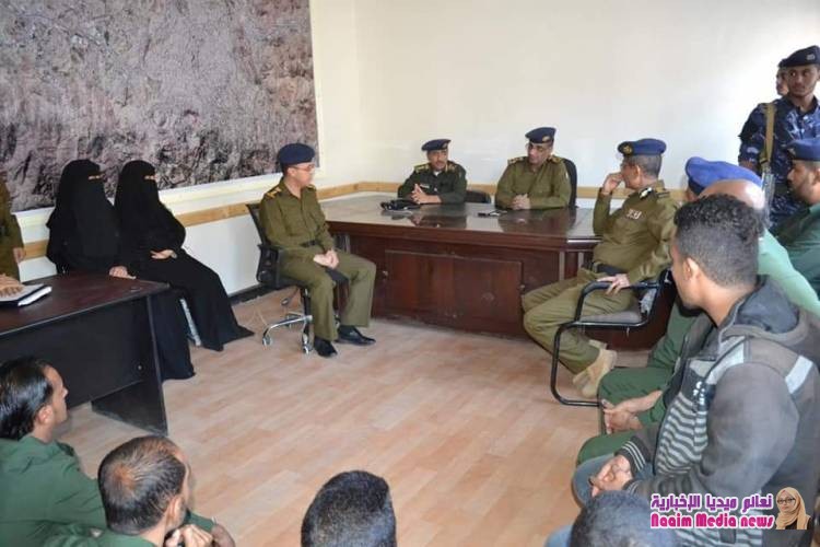 مدير عام شرطه محافظه تعز يفتتح الدوره التأهيلية الأولي لإدارة القياده والسيطرة