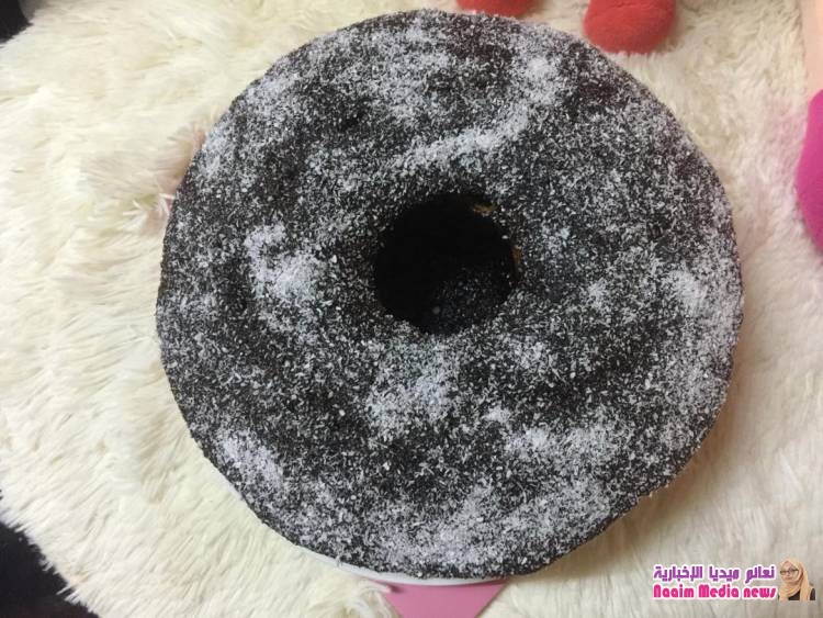 كيكة مزينه بالشوكلاته