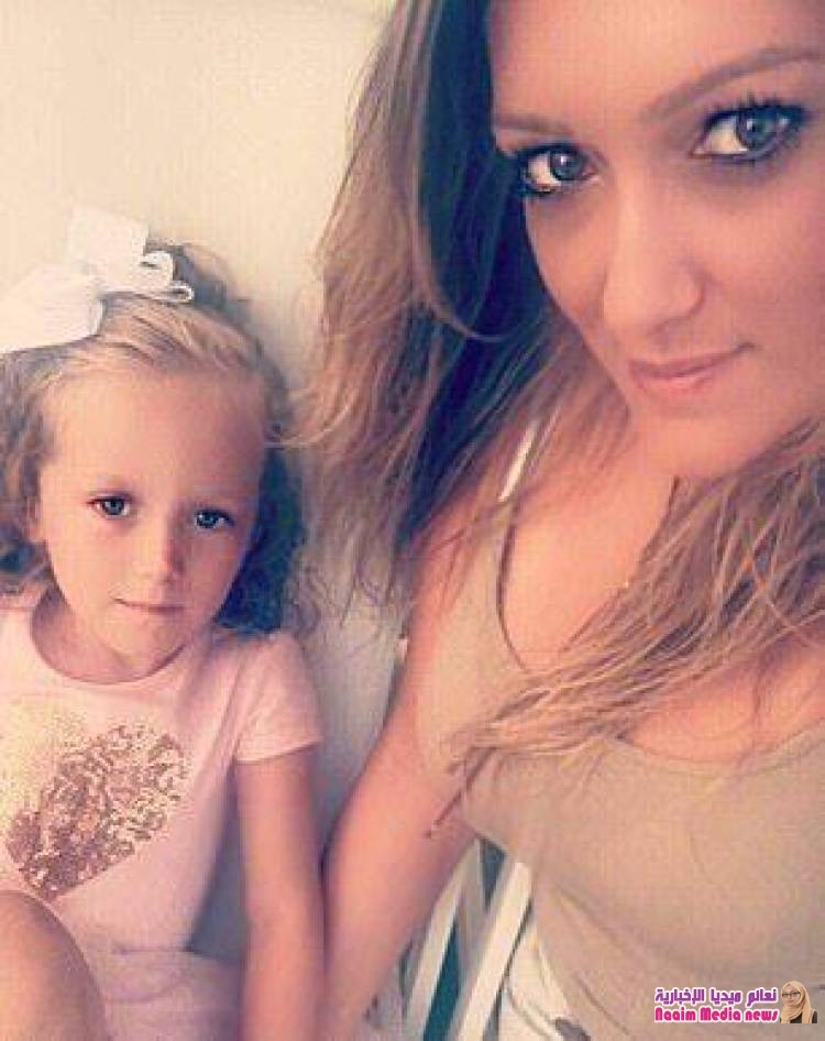 طفلة بريطانية تتقيأ جلطات دموية بسبب الإهمال الطبي