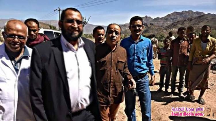 الوكيل عون يدشن العمل بالعيادة الطبية المتنقلة في مخيمات النازحين  