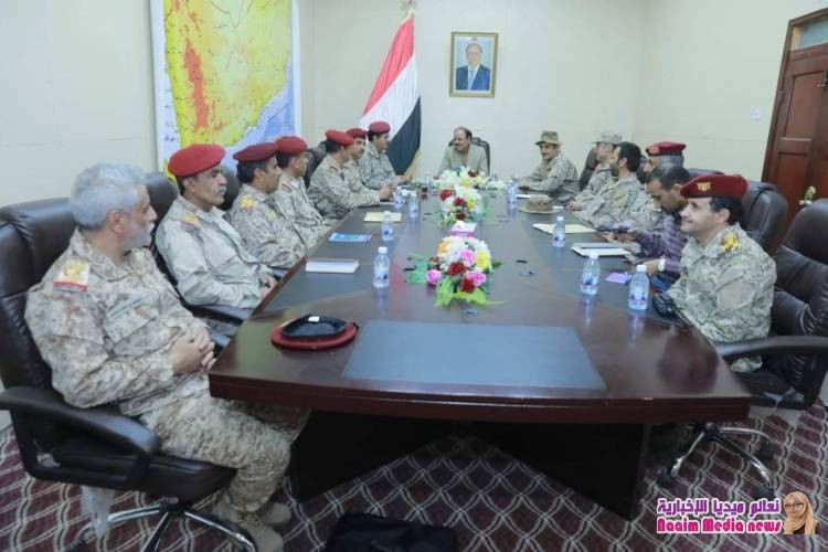 ‏نائب رئيس الجمهورية يلتقي قادة المناطق العسكرية الثالثة والسادسة والسابعة