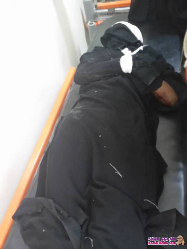 استشهاد امرأة وإصابة 13 مدنياً بقصف مليشيا الحوثي حي الشماسي بتعز