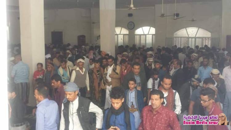 تعز : تشييع رسمي وشعبي للفقيد فواز الجماعي ". ‏‎