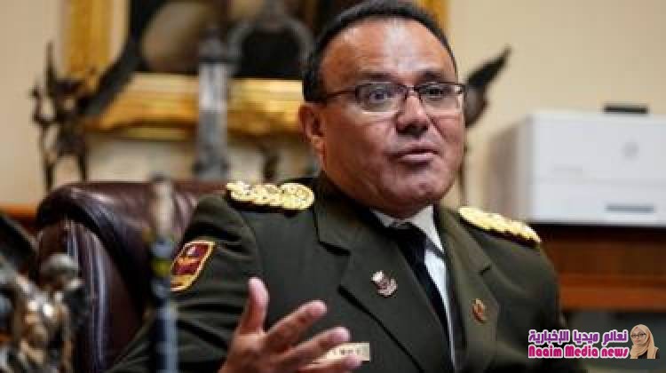 أزمة فنزويلا: الملحق العسكري في واشنطن ينشق ويعترف بزعيم المعارضة رئيسا