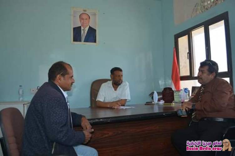 نزول ميداني لمكتب الصناعة والتجارة إلى مديرية المعافر لمراقبة أسعار المواد الغذائية ومحطات الغاز 