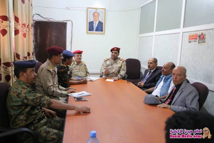 قائد محور تعز يشدد على تثبيت الحملة الأمنية ويوجه برصد أي أعمال عدائية ضد المحافظة 
