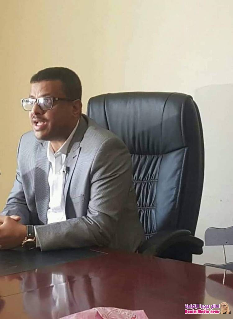 جامل   يلتقي مع مشائخ ووجهاء  مديرية صبر الموادم