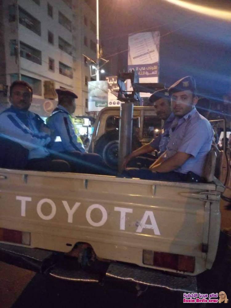 بقيادة مدير شرطة السير العقيدالركن /عبدالله راجح  شرطة السير تؤمن منطقة ايقاد الشعله 