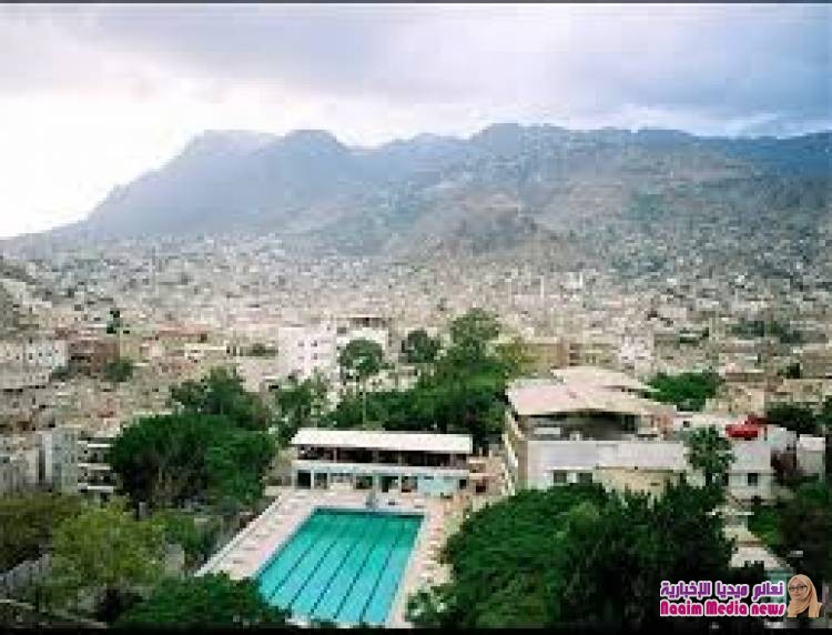 وزارة النفط تعلن إعتزامها إنشاء محطة مركزية للغاز المسال بتعز