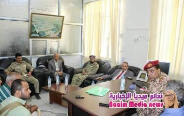 المخلافي يؤكد حرص السلطة المحلية دعم مستشفى الثورة بالامكانيات اللازمة