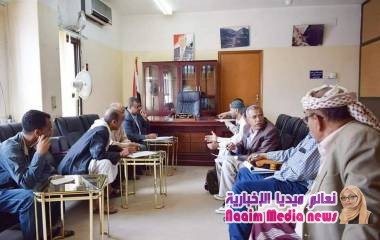 الوكيل جامل يلتقي مسؤولي المياه ويزور عدد من الآبار المتوقفة ويوجه بإعادة تشغيلها