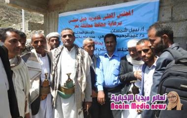 مدير عام المديرية يفتتح وحدة صحية جديدة ويطلع على سير العمل في شق طريق قشيبة بعزلة بلاد الوافي.