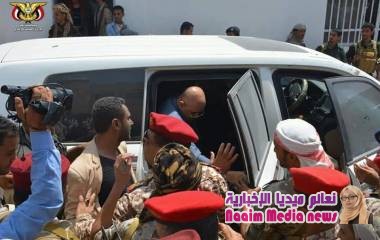 المحافظ شمسان: تعز تعشق  الدولة وسنعمل مع الجميع