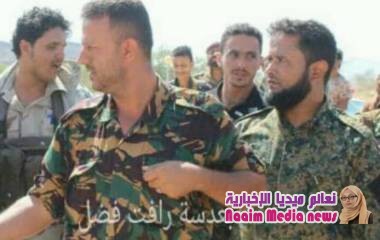 مدير عام شرطة محافظة الضالع يعزي اسرة الشيخ صالح عبدالكريم الحميدي بمقتل  ابنهم 