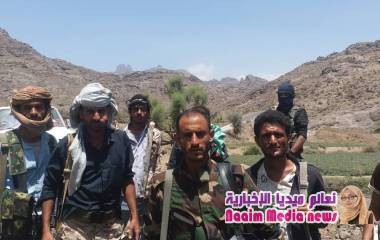 التوجيه المعنوي لامن الضالع يزور جبهة العود ويرفع معنويات المقاتلين