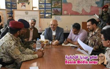 محافظ تعز يشدد على ضرورة تكاتف الجهود الأمنية والعمل بروح الفريق الواحد