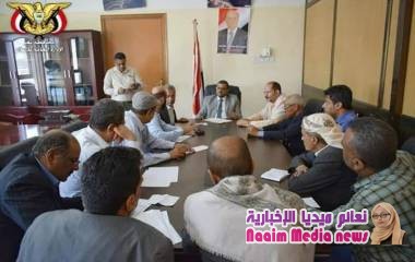 خلال اجتماعه بمدراء المديريات وفروع الاشغال ومدير شرطة السير الوكيل جامل يشدد على ضرورة وضع ضوابط وحلول للمخالفات والازدحام المروري في شوارع المدينة