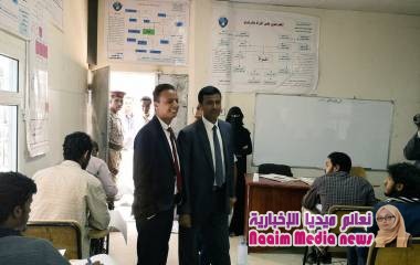 الوزير السروري يقوم بزيارة لحرم جامعة إقليم سبأ ويتفقد الطلاب والطالبات في قاعات الإختبارات